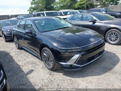 HYUNDAI SONATA HYBRID 2024