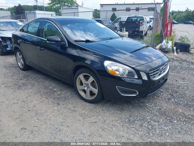 VOLVO S60 2013
