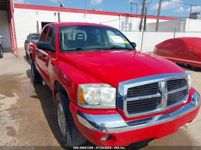 DODGE DAKOTA 2005
