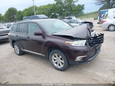 TOYOTA HIGHLANDER 2012