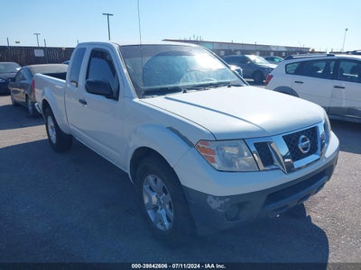 NISSAN FRONTIER 2017
