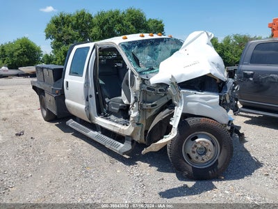 FORD F-350 CHASSIS 2015