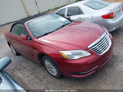 CHRYSLER 200 2013