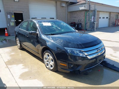 FORD FUSION SE 2010