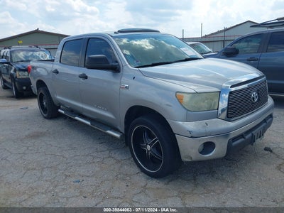 TOYOTA TUNDRA 2010
