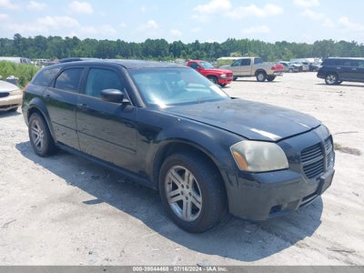 DODGE MAGNUM 2005