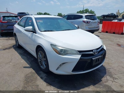 TOYOTA CAMRY 2016