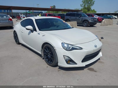 SCION FR-S 2013