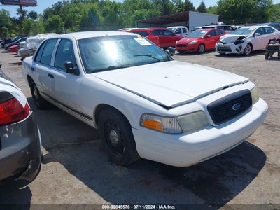 FORD CROWN VICTORIA 2009