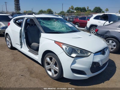 HYUNDAI VELOSTER 2013