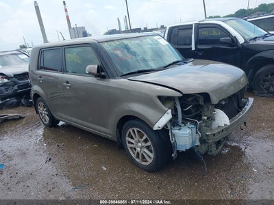SCION XB 2014