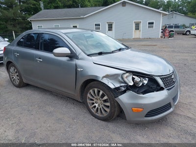 SUZUKI KIZASHI 2010