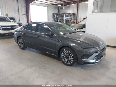 HYUNDAI SONATA HYBRID 2024