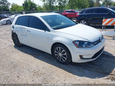 Volkswagen E-Golf 2015