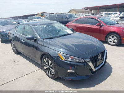 NISSAN ALTIMA 2022