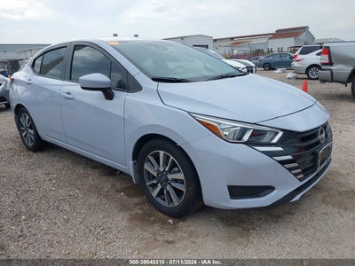 NISSAN VERSA 2023