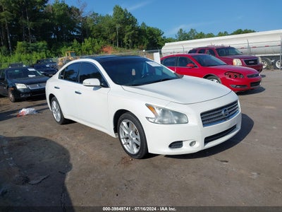 NISSAN MAXIMA 2009