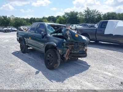 TOYOTA TUNDRA 2002