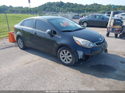 KIA RIO 2015