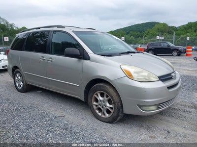 TOYOTA SIENNA 2004