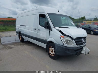 MERCEDES-BENZ SPRINTER 2500 2011