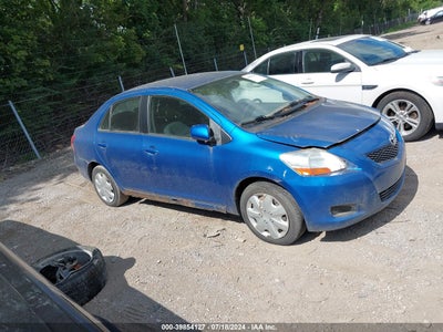 TOYOTA YARIS 2010