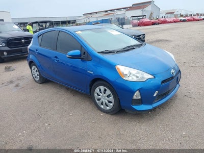 TOYOTA PRIUS C 2013
