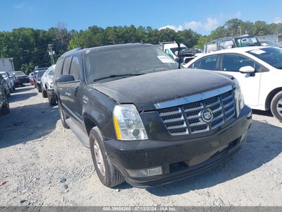 CADILLAC ESCALADE ESV 2011