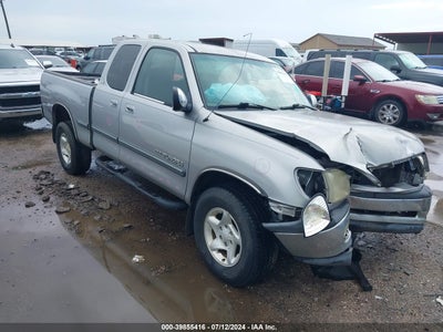 TOYOTA TUNDRA 2002
