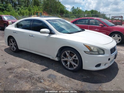 NISSAN MAXIMA 2012