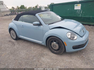 VOLKSWAGEN BEETLE 2013