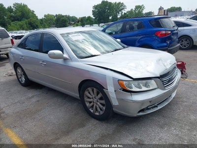 HYUNDAI AZERA 2010