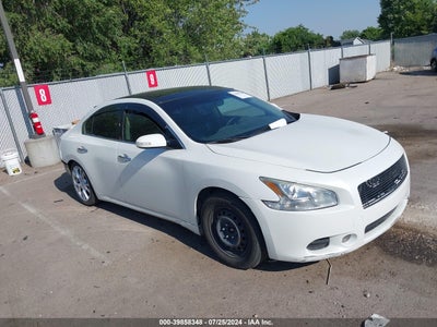 NISSAN MAXIMA 2014