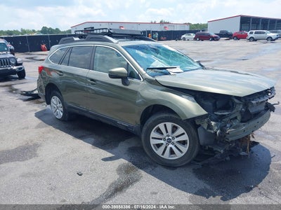 SUBARU OUTBACK 2018