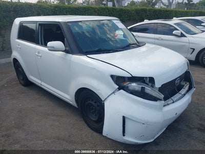 SCION SCION XB 2015