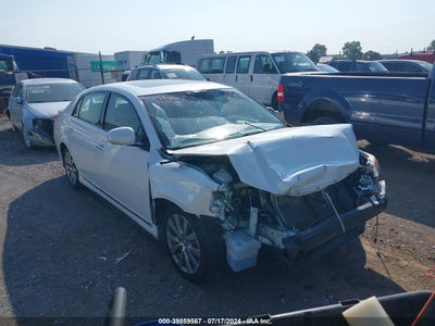 TOYOTA AVALON 2011
