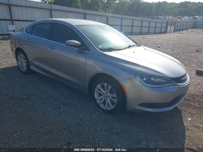 CHRYSLER 200 2017