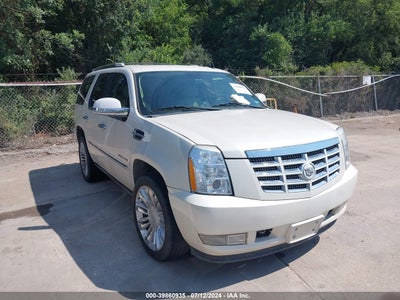 CADILLAC ESCALADE 2011