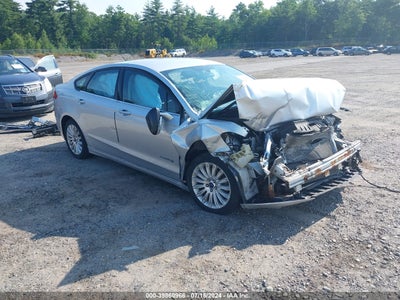 FORD FUSION HYBRID 2013
