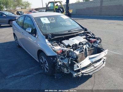 TOYOTA PRIUS PRIME 2019
