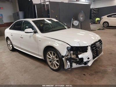 AUDI A4 2015