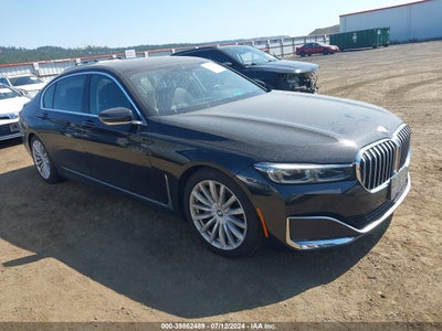 BMW 740 2022