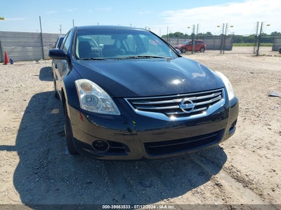 NISSAN ALTIMA 2010