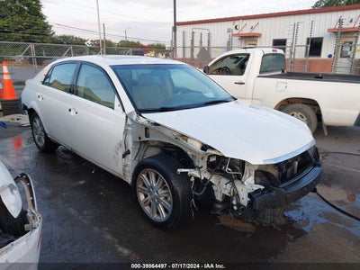 TOYOTA AVALON 2008