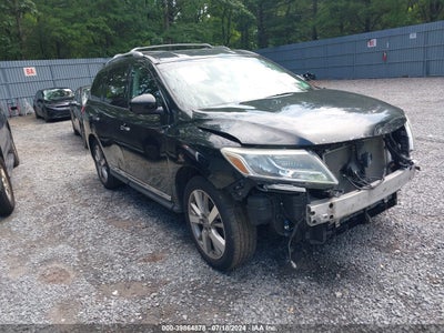 NISSAN PATHFINDER 2013