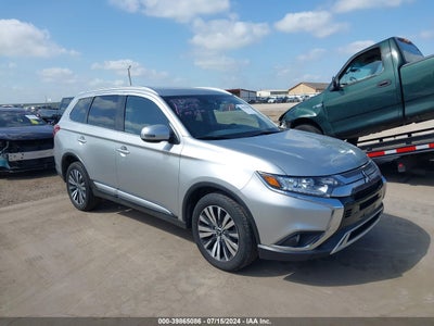 MITSUBISHI OUTLANDER 2020