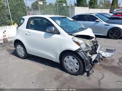 SCION IQ 2014