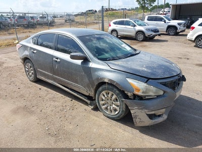 NISSAN ALTIMA 2015