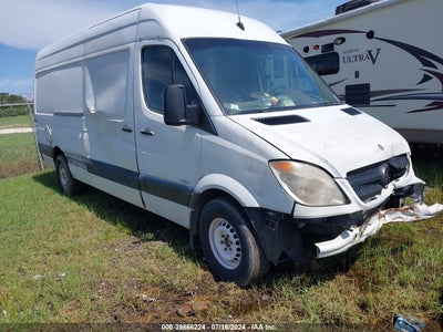 MERCEDES-BENZ SPRINTER 2500 2011