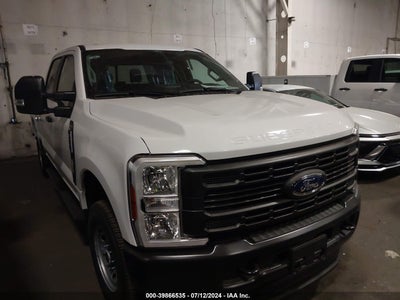 FORD F-250 2024
